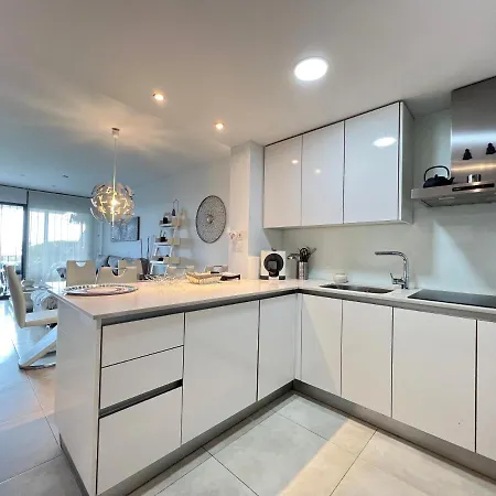Ocean View Arenales del Sol